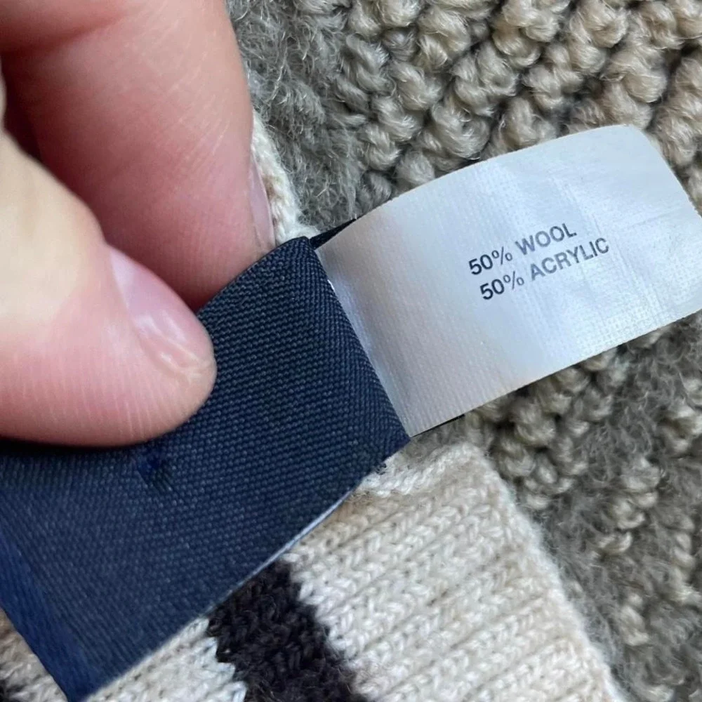 black +‎ cream striped wool blend lightweight scarf by GAP